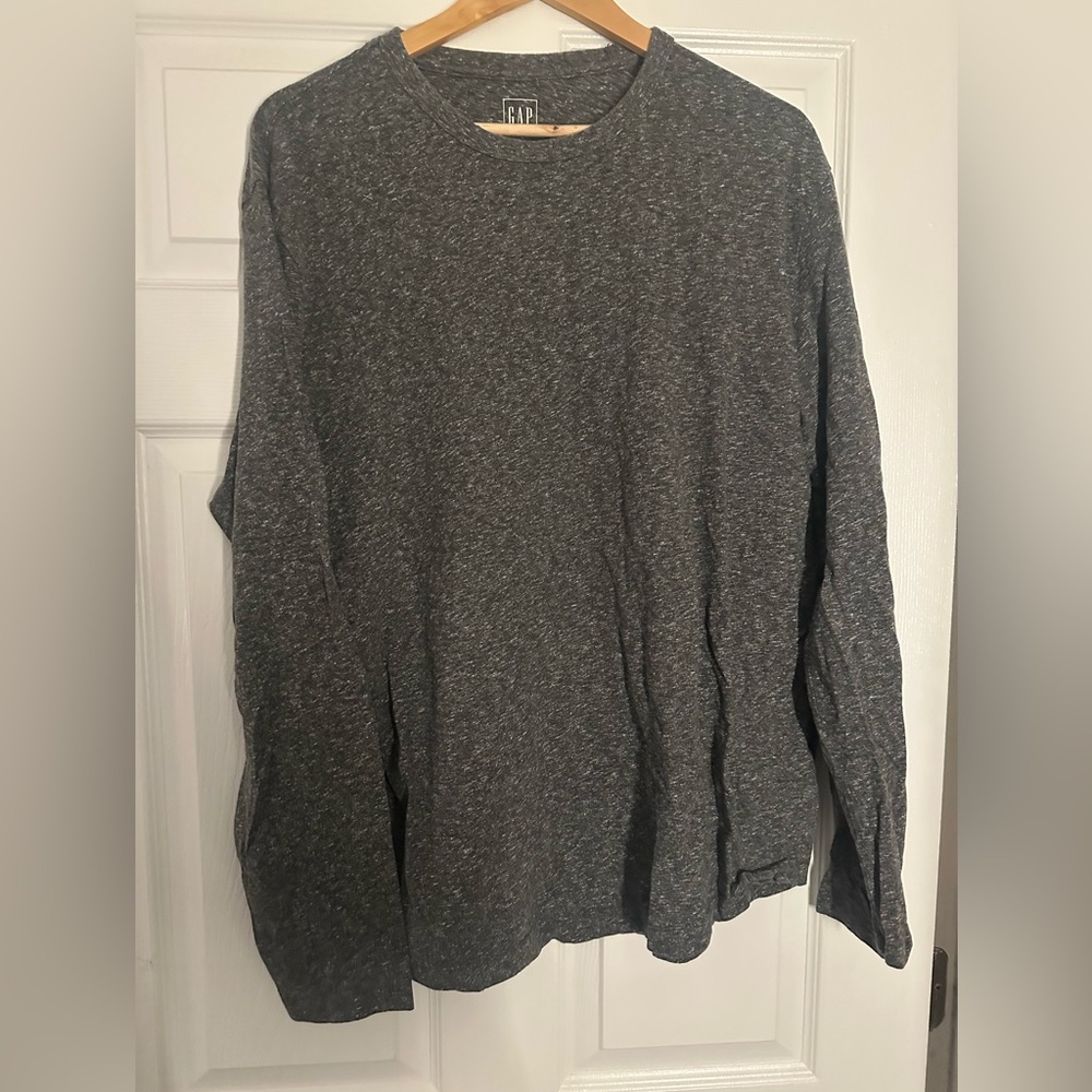 GAP Dark Gray Long Sleeve Tee